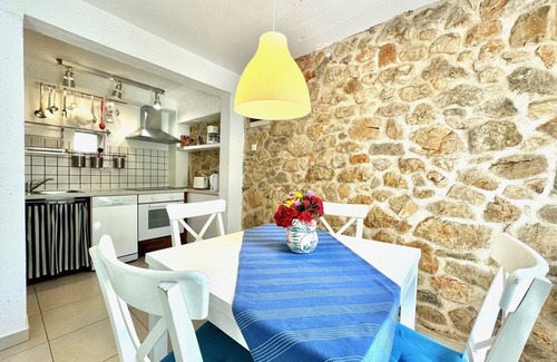 Brzac Maison | Pet-Friendly Holiday Home Lara with Pool and Sea view - excellent choice for a relaxing family getaway