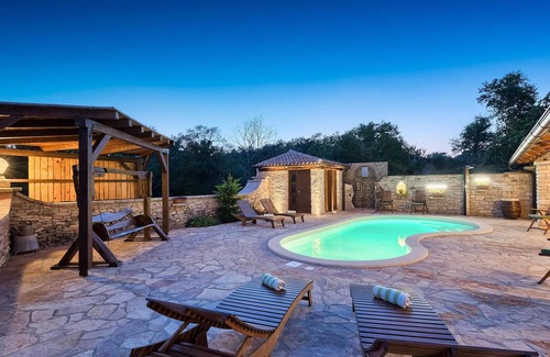 Sajini Maison | Villa Milica