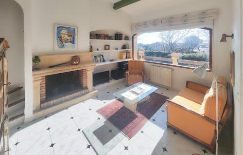 Cruzy Maison | Pet Friendly Home In Cruzy