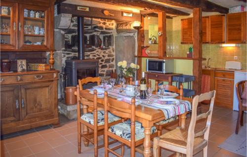 Saint-Connec Maison | Pet Friendly Home In Saint Connec