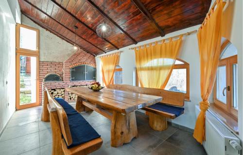 Ivanec Maison | Pet Friendly Home In Ivanec With Wifi