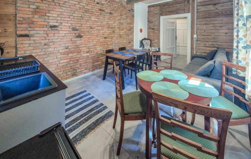Szczecinek Maison | Pet Friendly Home In Spore
