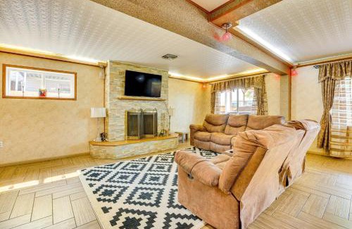 Henderson Maison | Pet-Friendly Home Near Downtown Henderson
