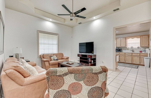 San Juan Appartement | Pet-Friendly Home w/Private Fenced Yard & Grill