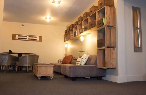 Long Beach Hôtel | Pet-friendly Hotel! Indoor Pool and Sauna, Perfect for a Long Beach Getaway!