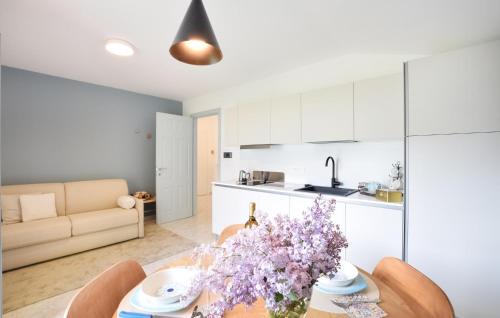 Borgofranco d'Ivrea Appartement | Pet Friendly Apartment