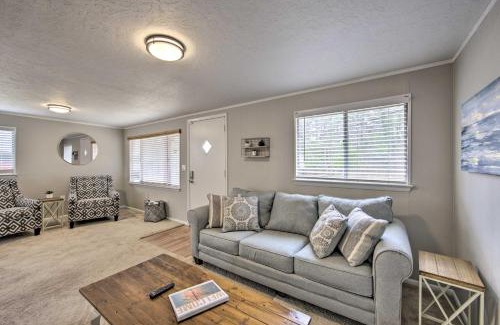 Jefferson Maison | Pet-Friendly Jefferson Retreat Less Than 1 Mi to Lake!