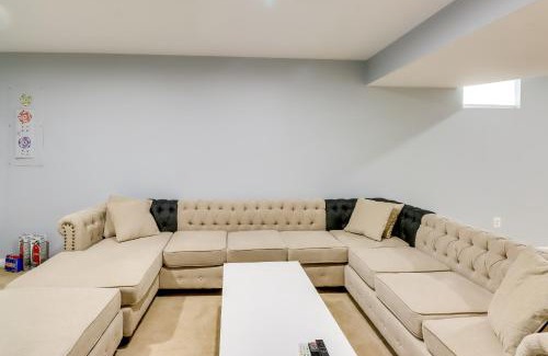 Seabrook Maison | Pet-Friendly Lanham Getaway with Community Pool!