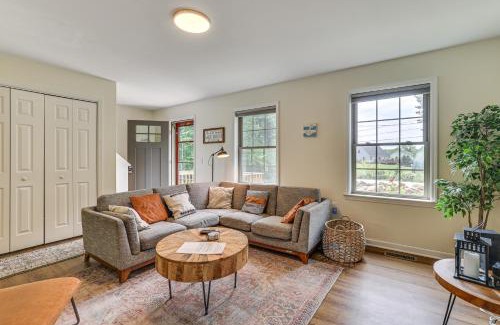 Gilman Maison | Pet-Friendly Lebanon House with Lake Access!