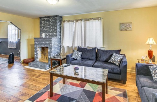 Downtown Little Rock Maison | Pet-Friendly Little Rock Home on Spacious Lot