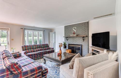 Buechel Maison | Pet-Friendly Louisville Escape about 15 Mi to Downtown
