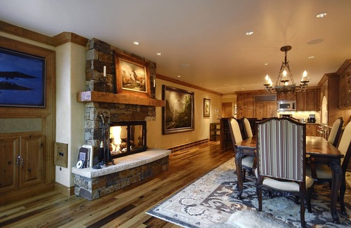 Aspen Copropriété | Condominium Aspen contemporain de 3 chambres