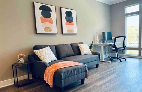 Great Neck Appartement | Pet-Friendly, Luxury Full-Amenities Apartment in Great Neck
