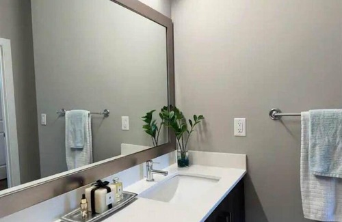 Great Neck Appartement | Pet-Friendly, Luxury Full-Amenities Apartment in Great Neck