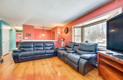 Merrimack Maison | Pet-Friendly Merrimack Home with Grill 8 Mi to Mall