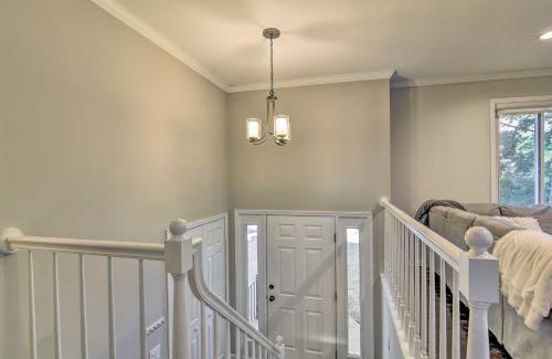 West Bloomfield Maison | Pet-Friendly Michigan Home 5 Mi to State Park!