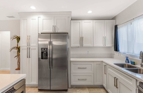 Franklin Maison | Pet Friendly|Modern Home|Central Location