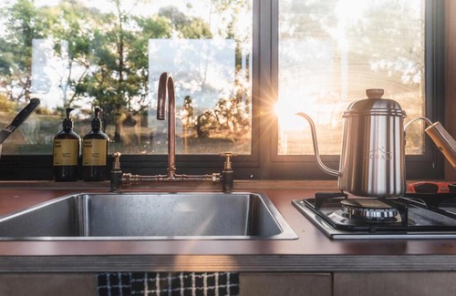 Windellama Maison | Pet Friendly Off-Grid Cabin Secluded in Nature - Nyssa