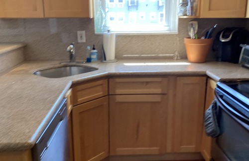 Asbury Park Copropriété | Pet Friendly | Outdoor Space | Parking | Chef's Kitchen | 2 blocks to the Beach