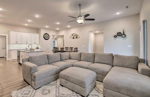 Ozark Maison | Pet-Friendly Ozark Home with Yard and Patio