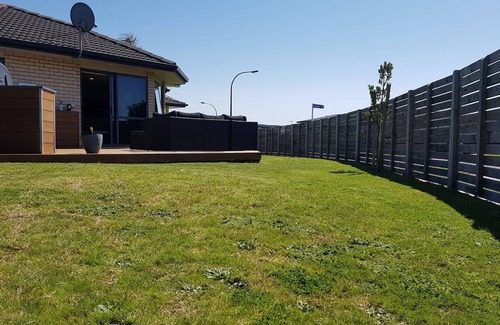 Papamoa Beach Maison | Papamoa Beach Home avec section clôturée