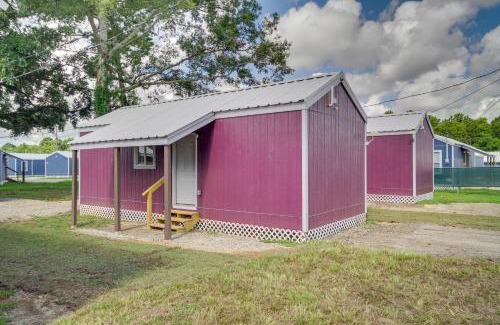 Picayune Maison | Pet-Friendly Picayune Tiny Home Near Space Center!