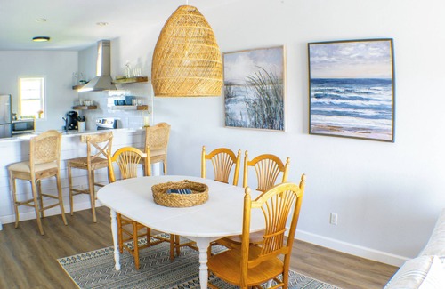 Lewes Copropriété | Pet Friendly Pond view condo close to the beach and historic downtown Lewes