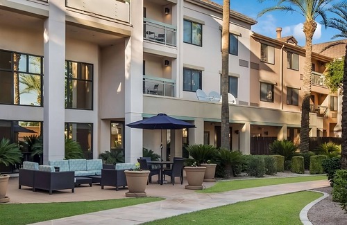 Chandler Appartement | Pet-friendly Property Close to Makutu's Island ! w/ Outdoor Pool & Hot Tub