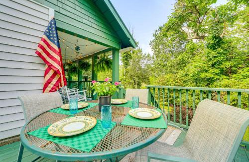 Clyde Maison | Pet-Friendly Smoky Mountain Getaway with Fire Pit!