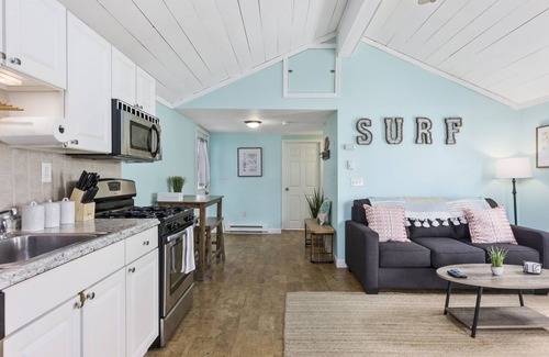 Salisbury Beach Appartement | Récemment rénové 2 BR Beach House - À quelques pas de la plage!