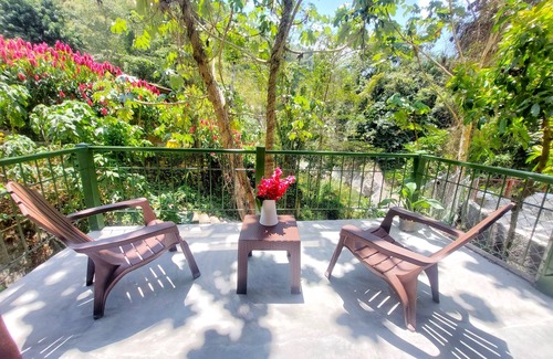 Los Cacaos Maison | Pet Friendly Studio Next to the River, Mountain View, Wifi, Equipped Kitchen
