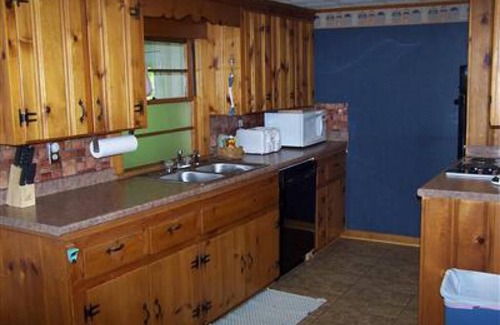 Lyndhurst Cabine | Cabine-Salle de bain et douche-Famille-Vue sur le bois-Oakwood