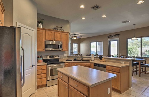 Tucson Mountain Sanctuary Maison | Pet-Friendly Tucson Home w/ Patio & Mountain Views
