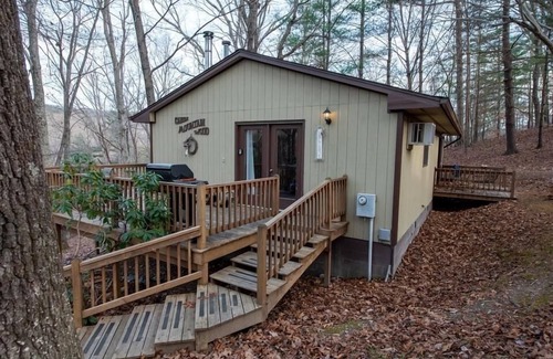 Lyndhurst Cabine | Cabine-Salle de bain privée séparée-Cottage-Vue sur le bois-Mountainwood (two...