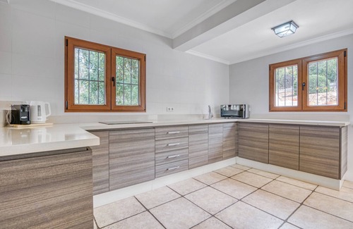 El Rafalet Villa | Villa 8 pers. 4 ch. avec piscine, jardin, terrasse, balcon, cclimatisation & Wi-Fi