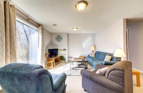 Poland Maison | Pet-Friendly Youngstown Cottage with Yard
