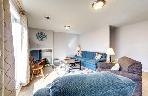Poland Maison | Pet-Friendly Youngstown Cottage with Yard