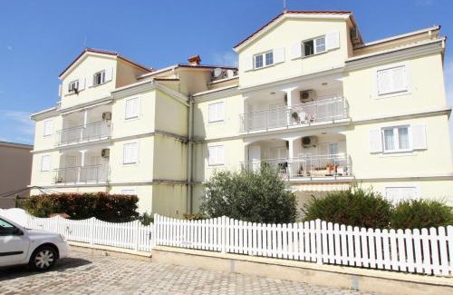 Mali Maj Appartement | Peteh