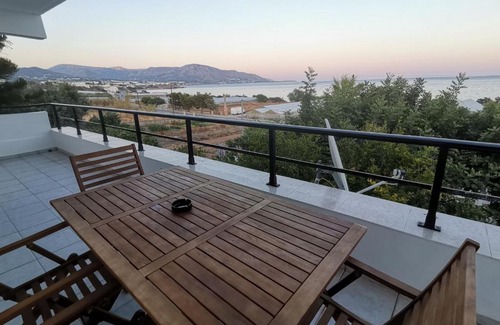 Makry Gialos Appartement | Peter & Paul Seaview House Private Parking, A/C
