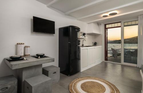 Milos Maison | Peter's Sea and Sαnd Residence