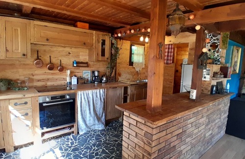 Dingy-Saint-Clair Chalet De Ski | Petit chalet authentique