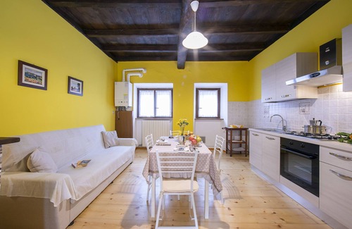 Brovello Appartement | Petit Coeur Dans L' Ancien Village, Brovello Carpugnino, Italy