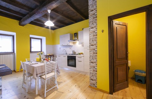 Brovello Appartement | Petit Coeur Dans L' Ancien Village, Brovello Carpugnino, Italy