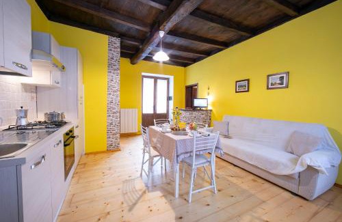 Brovello Appartement | Petit Coeur Dans L' Ancien Village - Happy Rentals