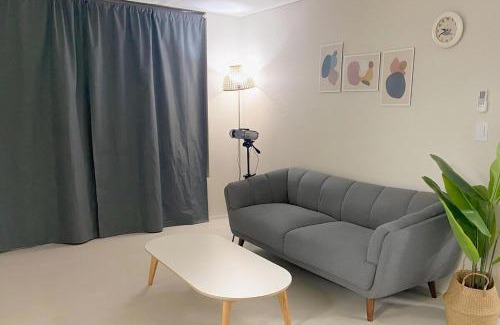 Jeongneung-dong Appartement | Petit Doudou Stylish accommodation with tranquility