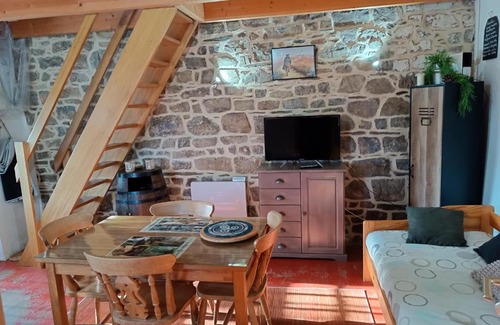 Scrignac Maison | Petit gîte cocoon Ty Bihan Ar Feunteun