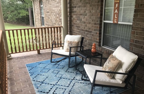 Morrilton Maison | Petit Jean Cliffside Retreat