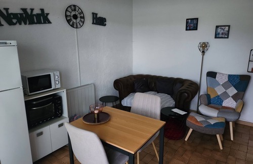 Prechacq-les-Bains Appartement | Petit T 2 au calme près des Thermes
