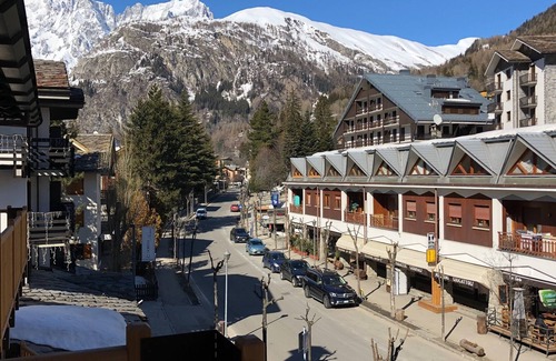 Courmayeur Appartement | PETITE MAISON: à 50 pas du téléphérique !!!