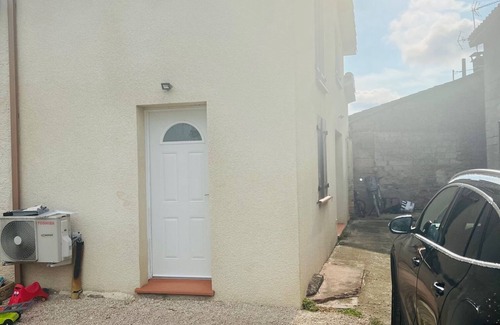 Negrepelisse Maison | Petite maison agréable climatisée